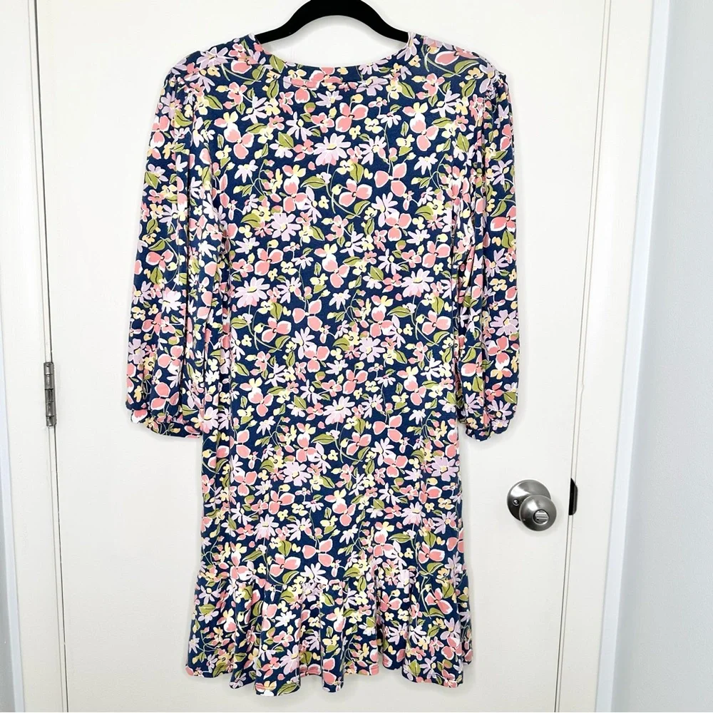 Amour Vert Penny Reverie Knit Dress in Mojave Floral - Picture 8 of 9